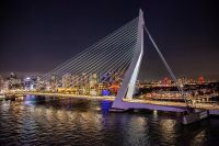 Erasmusbrug-Trapp